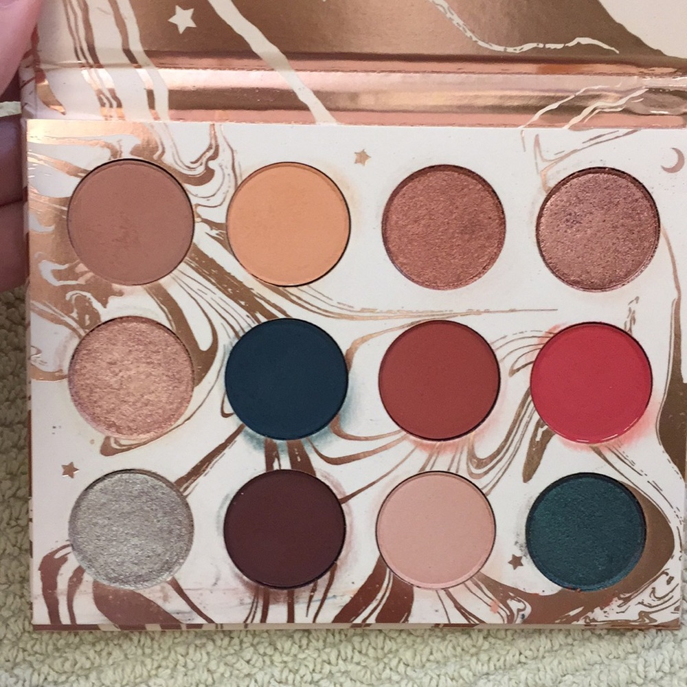 Colourpop x Kathleen lights dream St eyeshadow